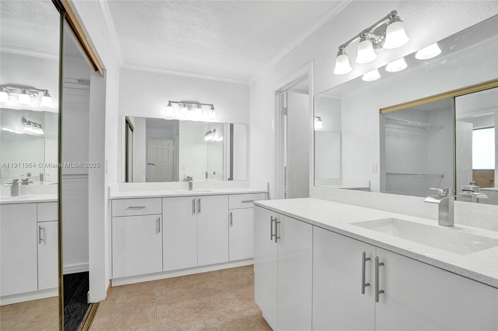 TRELLISES 5A CONDO - Residential