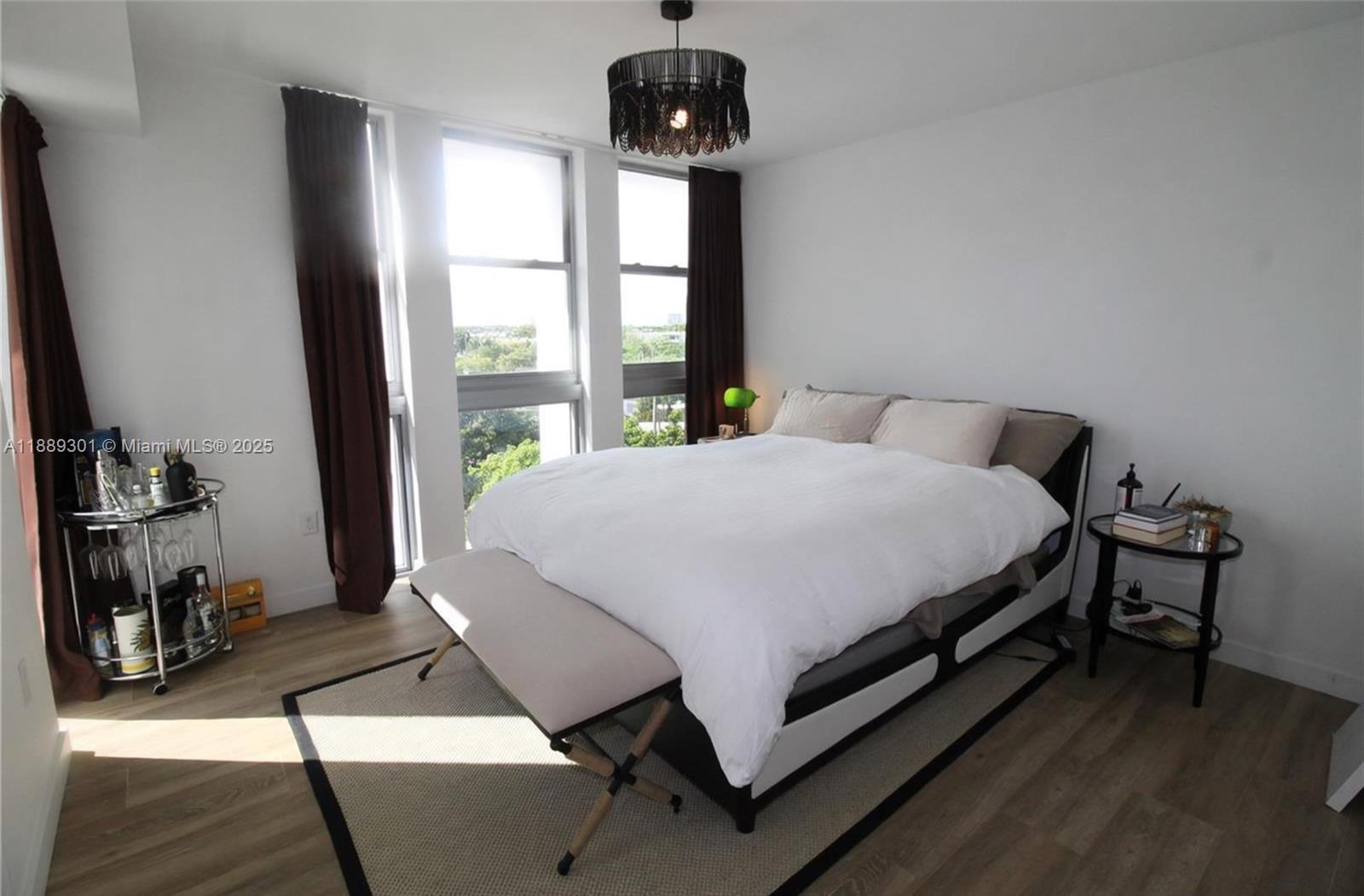 THE HIGHLANDS CONDO - Residential Lease