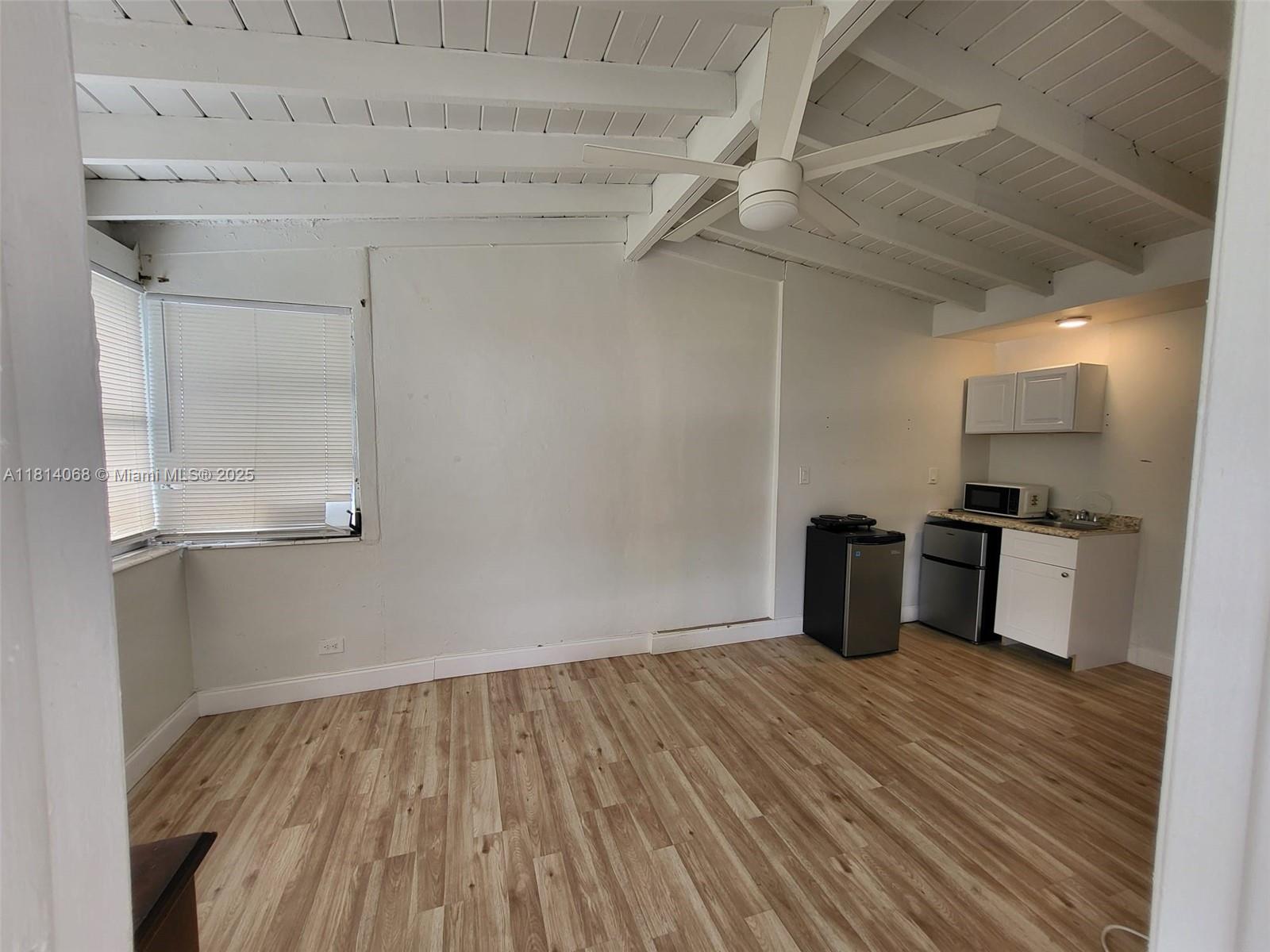 POMPANO BEACH HIGHLANDS - Residential
