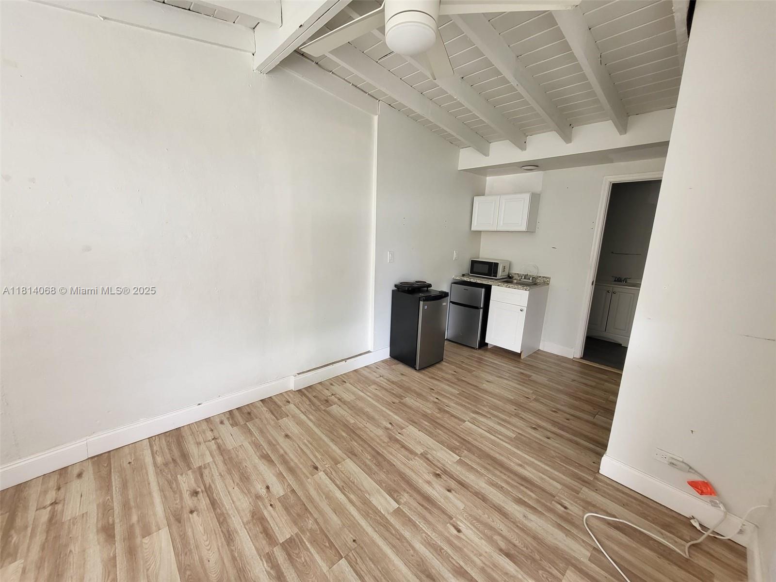 POMPANO BEACH HIGHLANDS - Residential