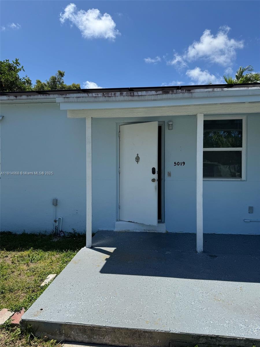 POMPANO BEACH HIGHLANDS - Residential
