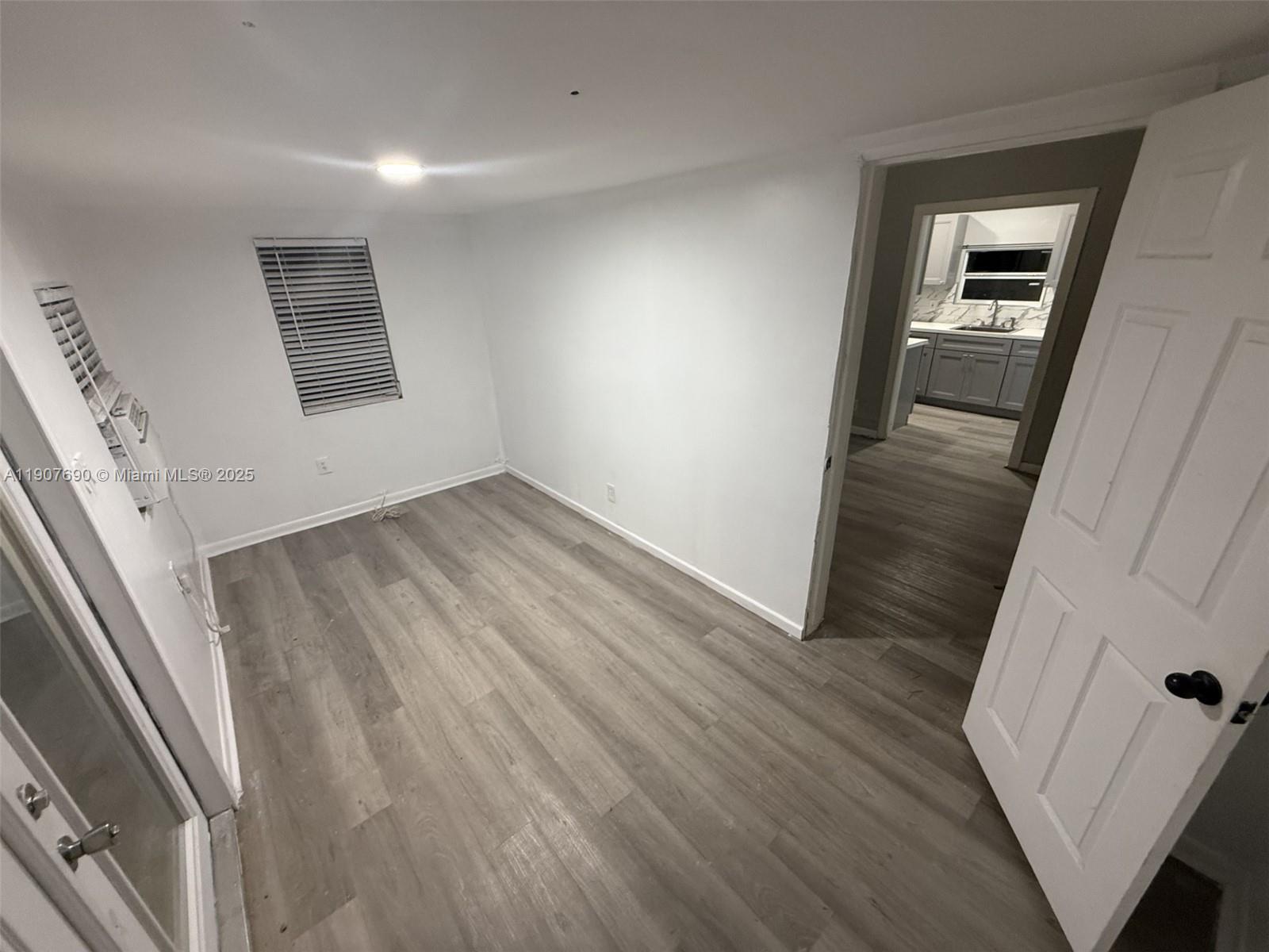 BISCAYNE AVE TRACT - Residential Lease