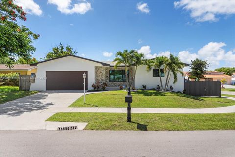 20175 SW 89th Ct Cutler Bay FL 33189