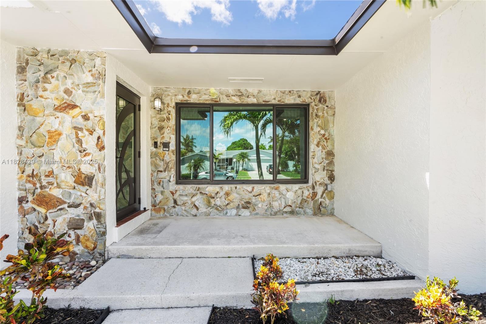 20175 SW 89th Ct