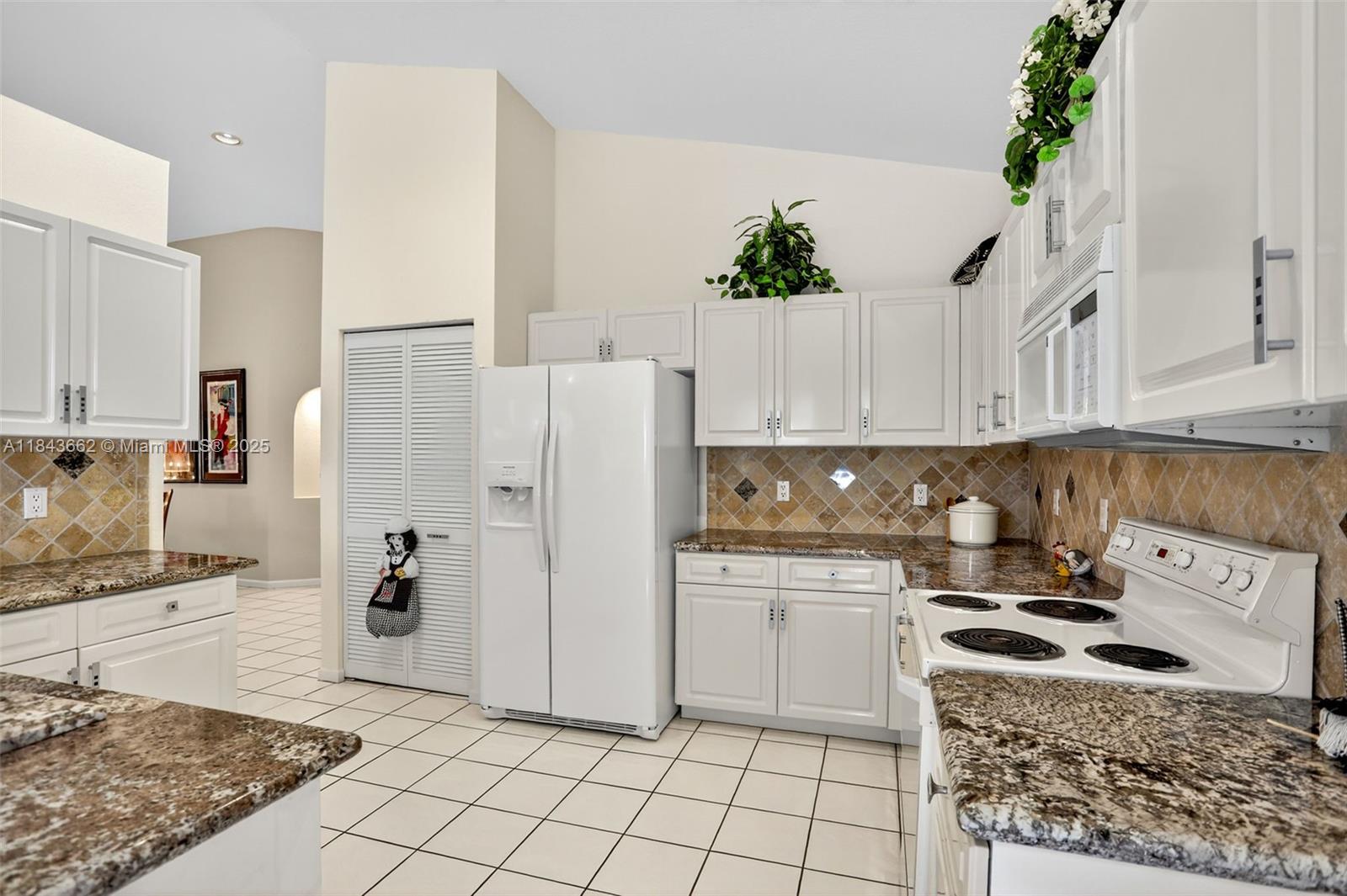 WOODMONT TRACT 67 - Residential