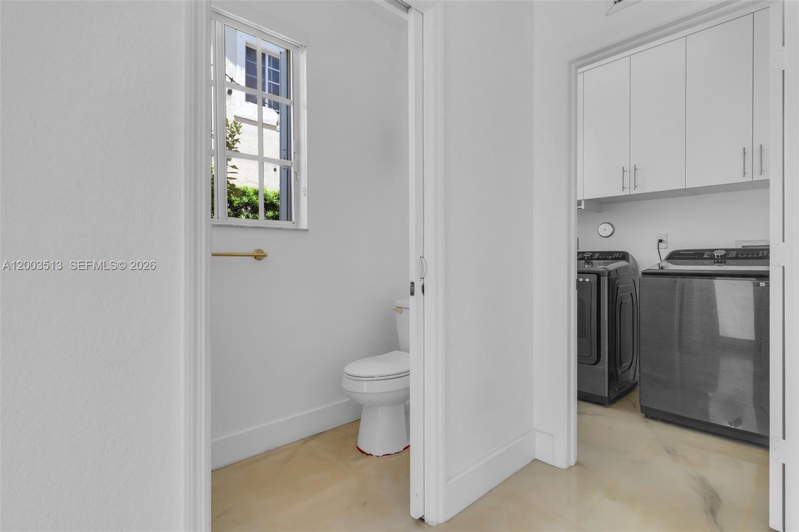 MANDARIN LAKES - Residential