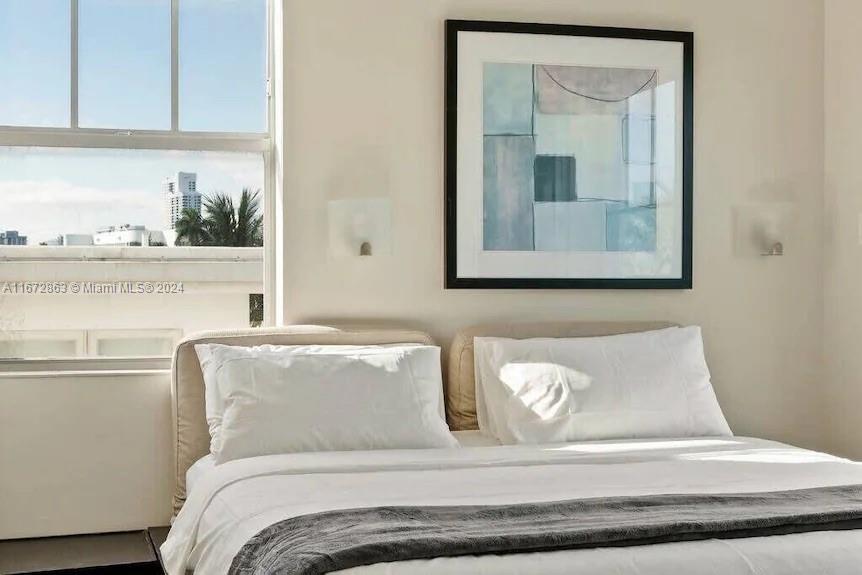 THE STRAND ON OCEAN DRIVE - Residential