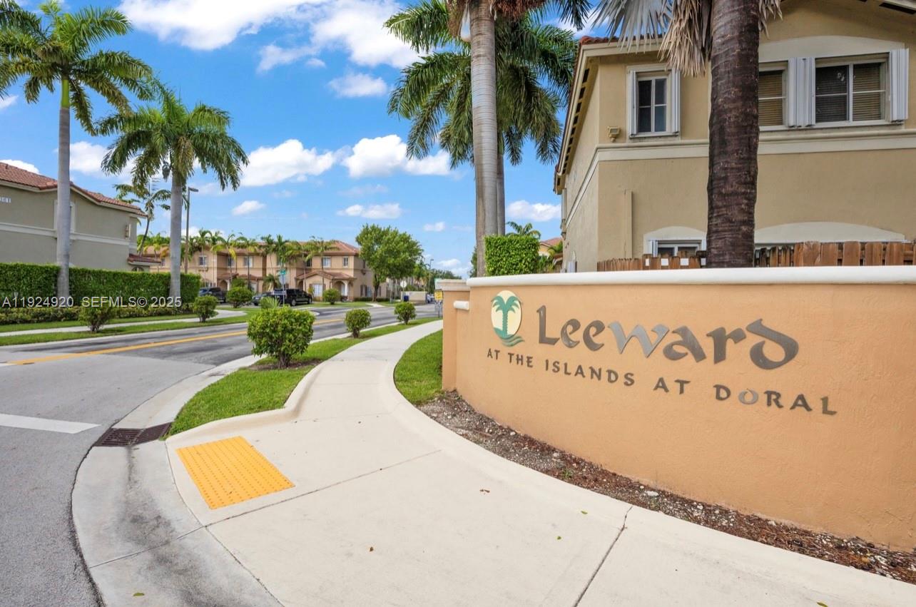 LEEWARD AT ISLANDS AT DOR - Residential