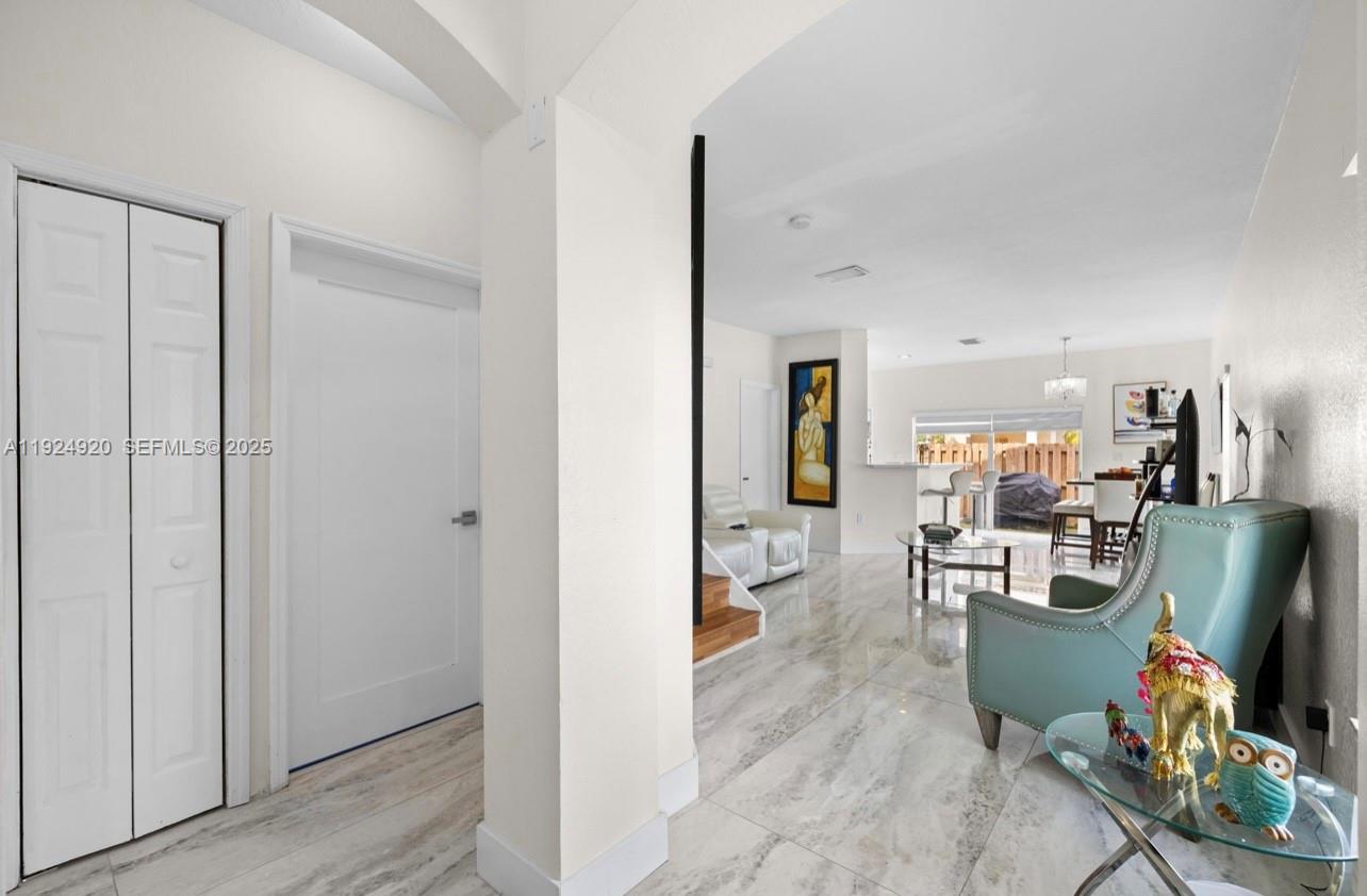 LEEWARD AT ISLANDS AT DOR - Residential