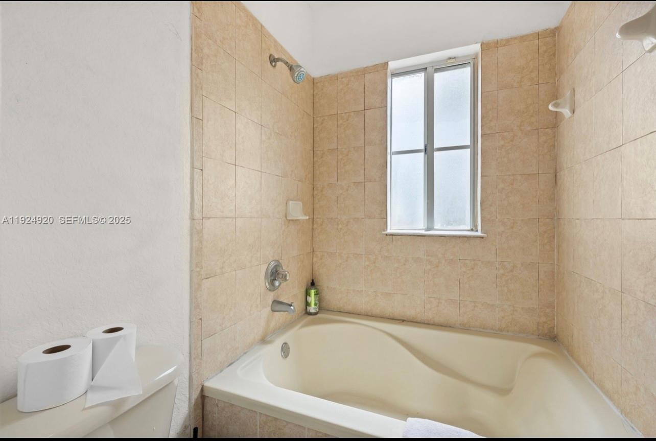 LEEWARD AT ISLANDS AT DOR - Residential