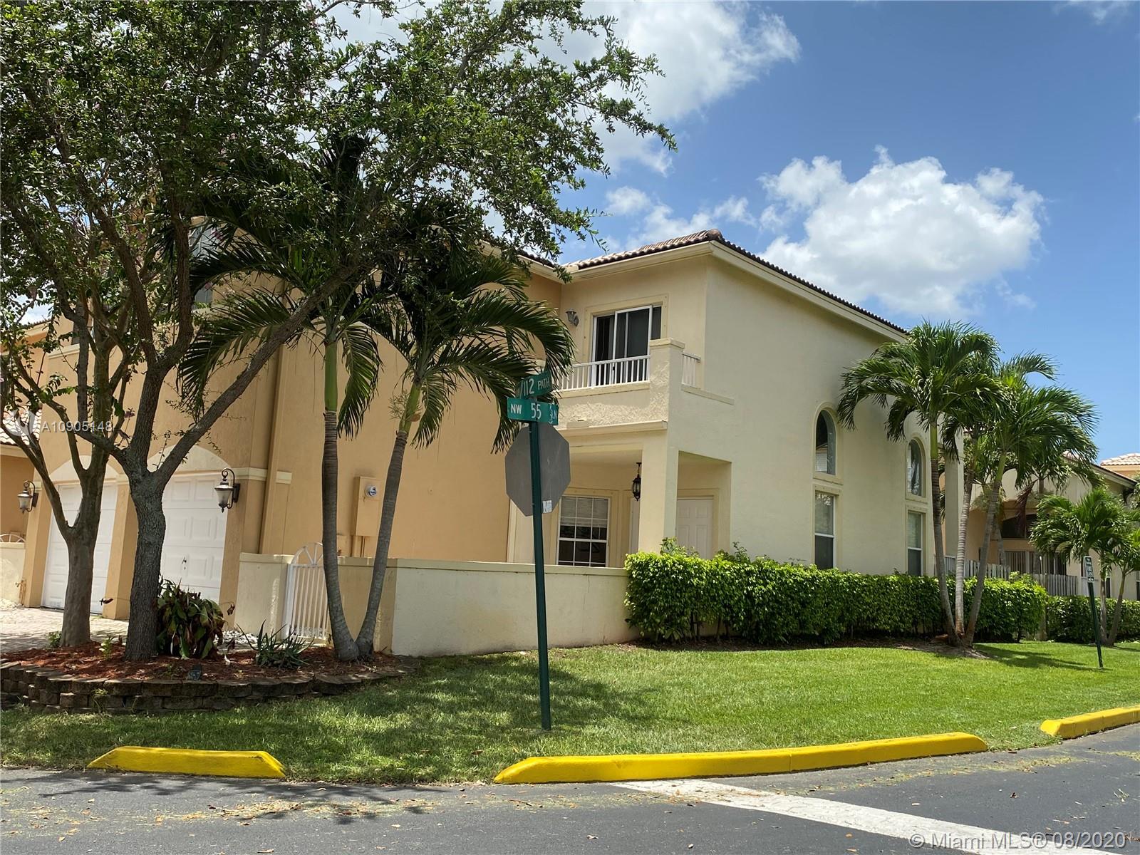 DORAL SOUTHEAST PATIO-HOM - Residential Lease