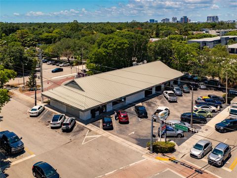 7400 SW 57th Ave South Miami FL 33143