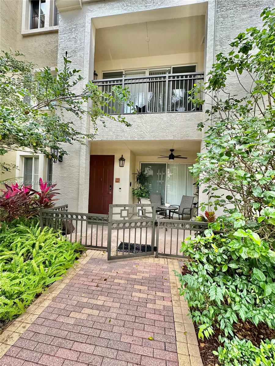 VILLA BIARRITZ CONDO - Residential