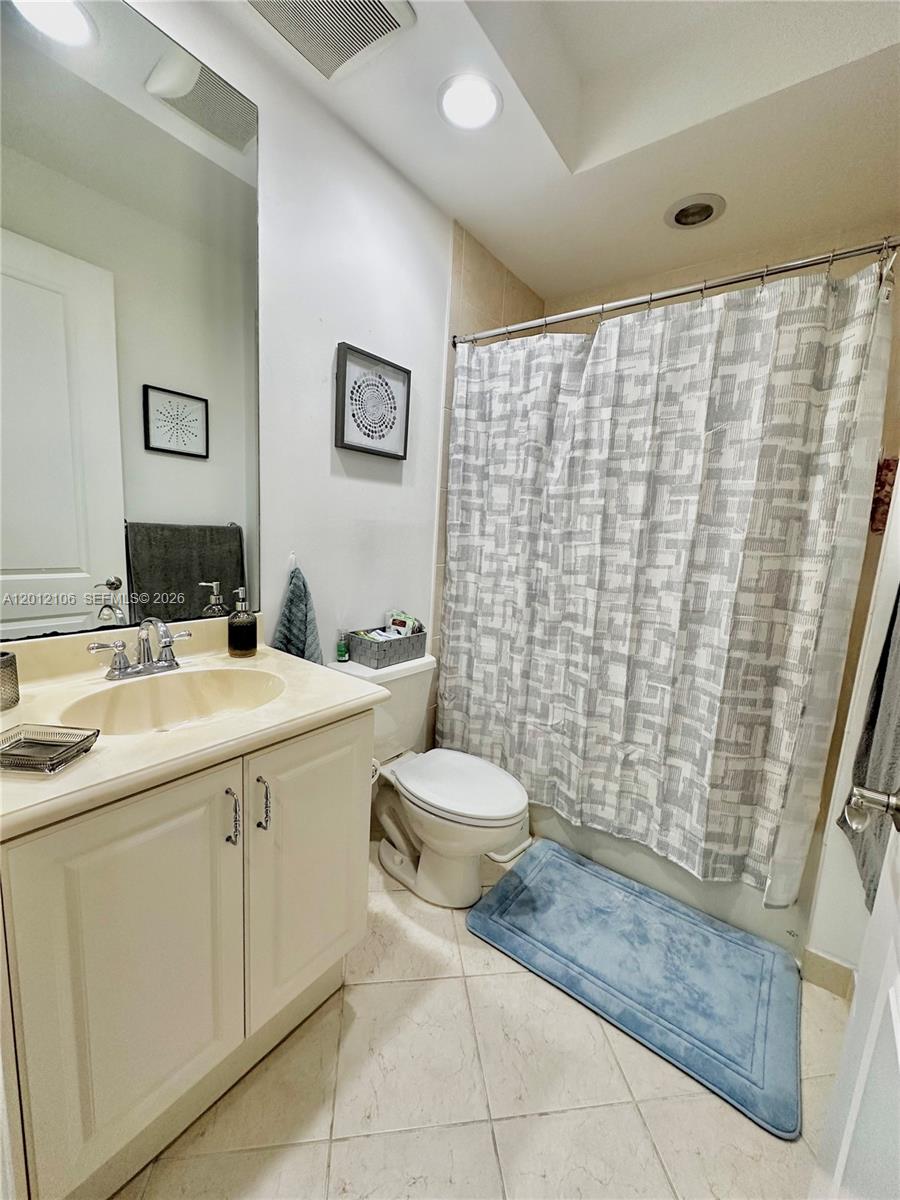 VILLA BIARRITZ CONDO - Residential
