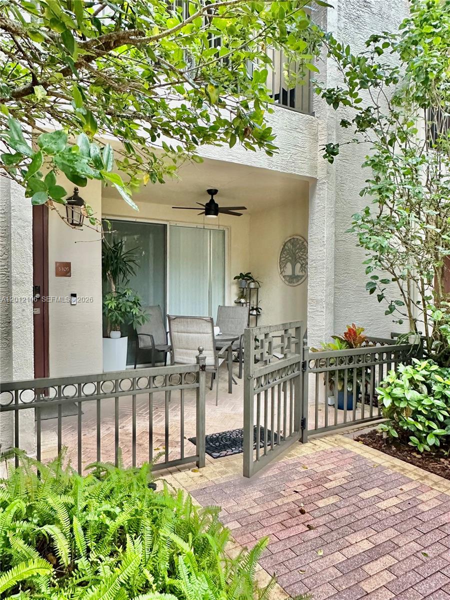 VILLA BIARRITZ CONDO - Residential