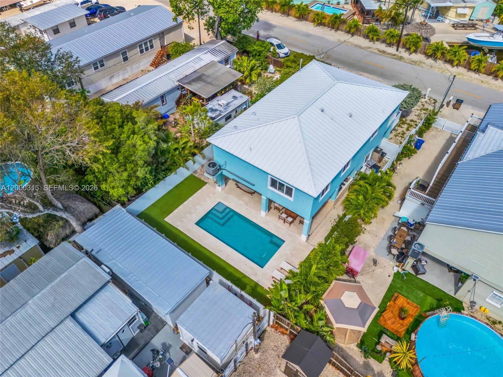 LAKE SURPRISE ESTATES - Residential