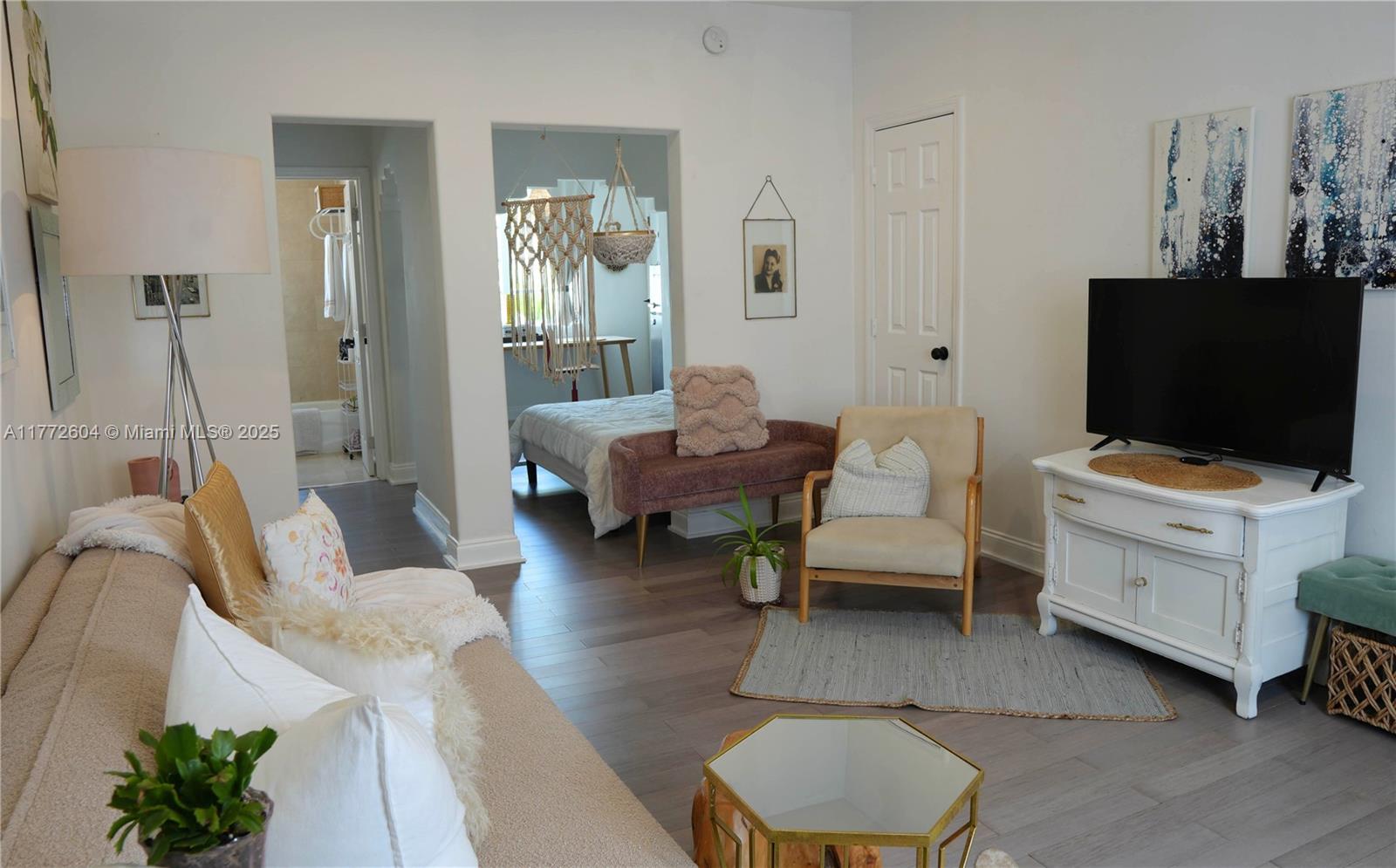 Rental Property at 1227 Euclid Ave 7, Miami Beach, Miami-Dade County, Florida - Bathrooms: 1  - $2,250 MO.