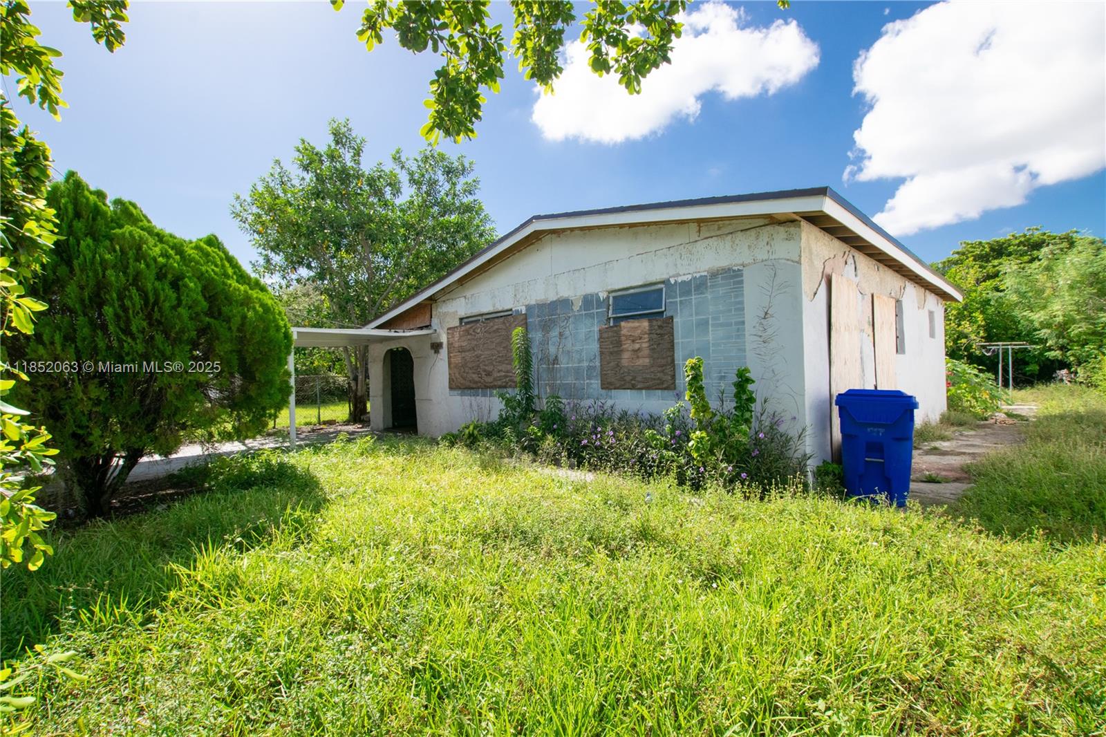 Zoned for duplex use, this property offers a prime opportunity for investors or builders. The structure is a shell—ready for your custom build-out and design. Electric meter is already installed, saving you time and money. Unlock the potential to create two income-producing units or a spacious multi-family residence. Great location with flexible options!