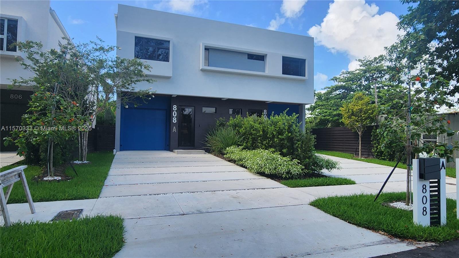 LAUDERDALE - Residential