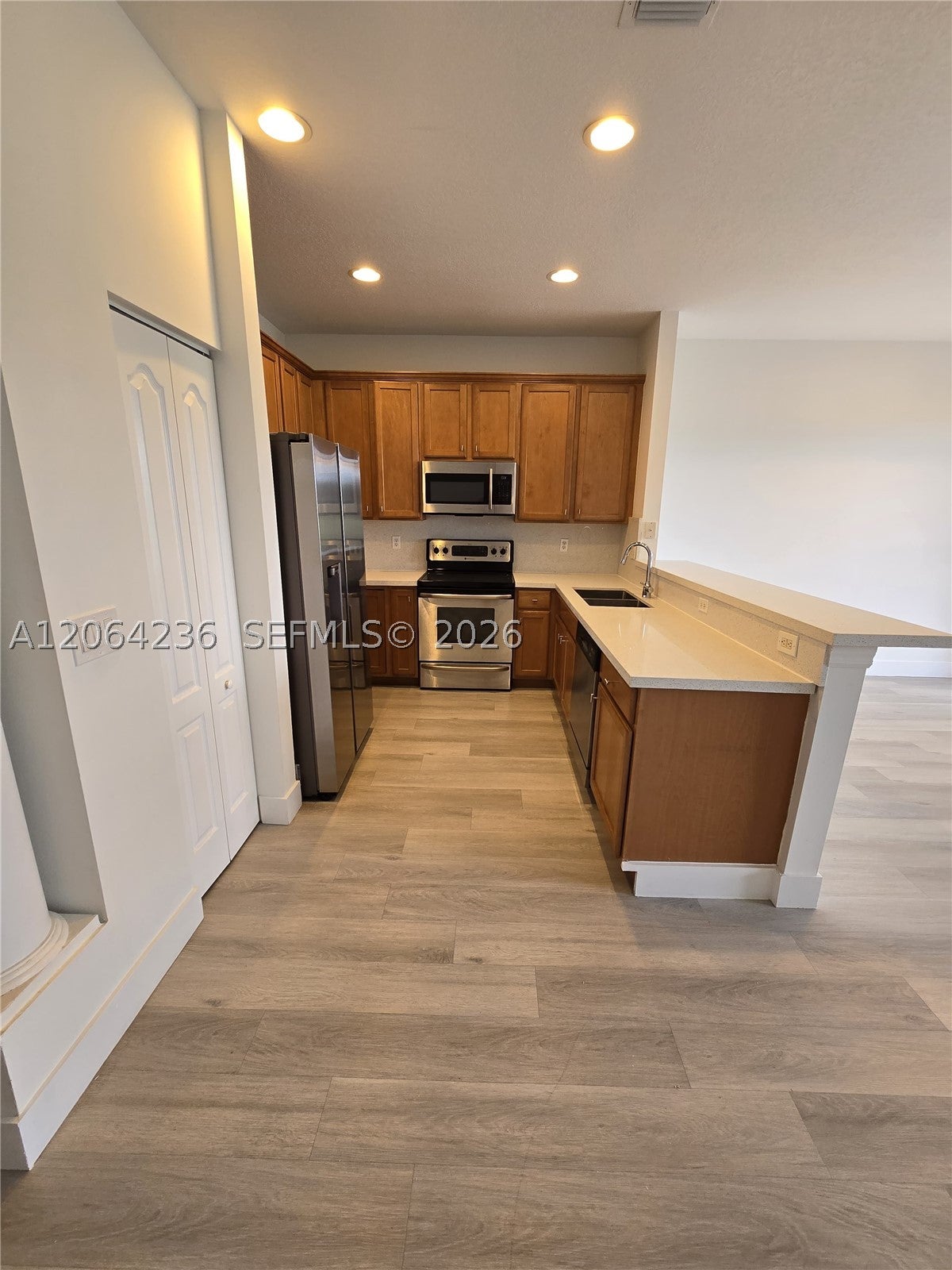 331 River Bluff Ln