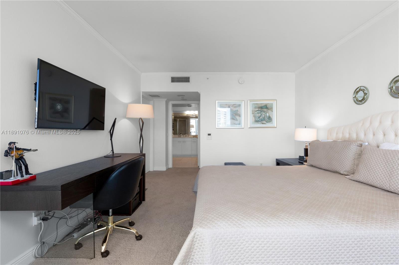 SOUTH TOWER AT THE POINT - Residential Lease