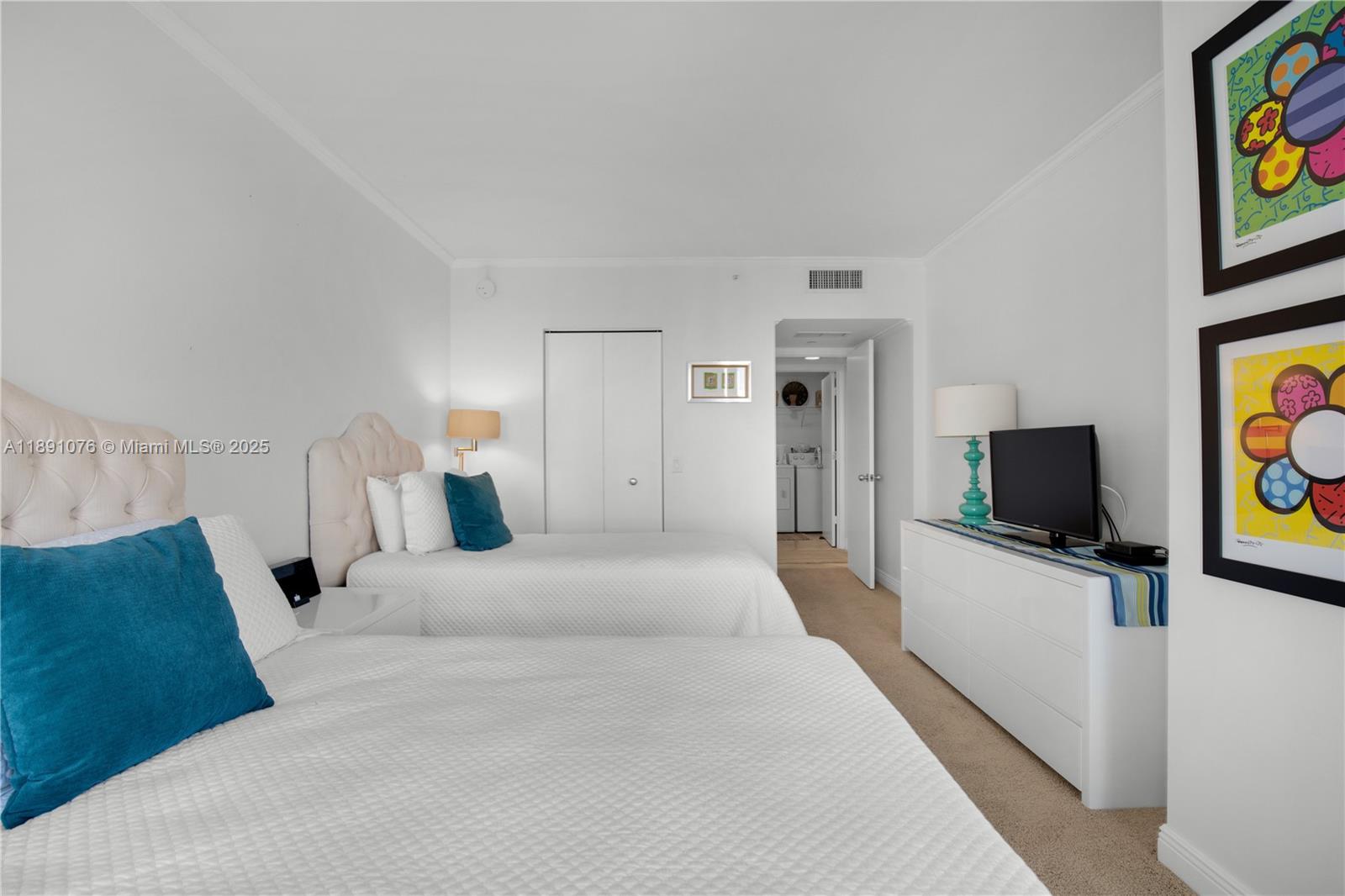 SOUTH TOWER AT THE POINT - Residential Lease