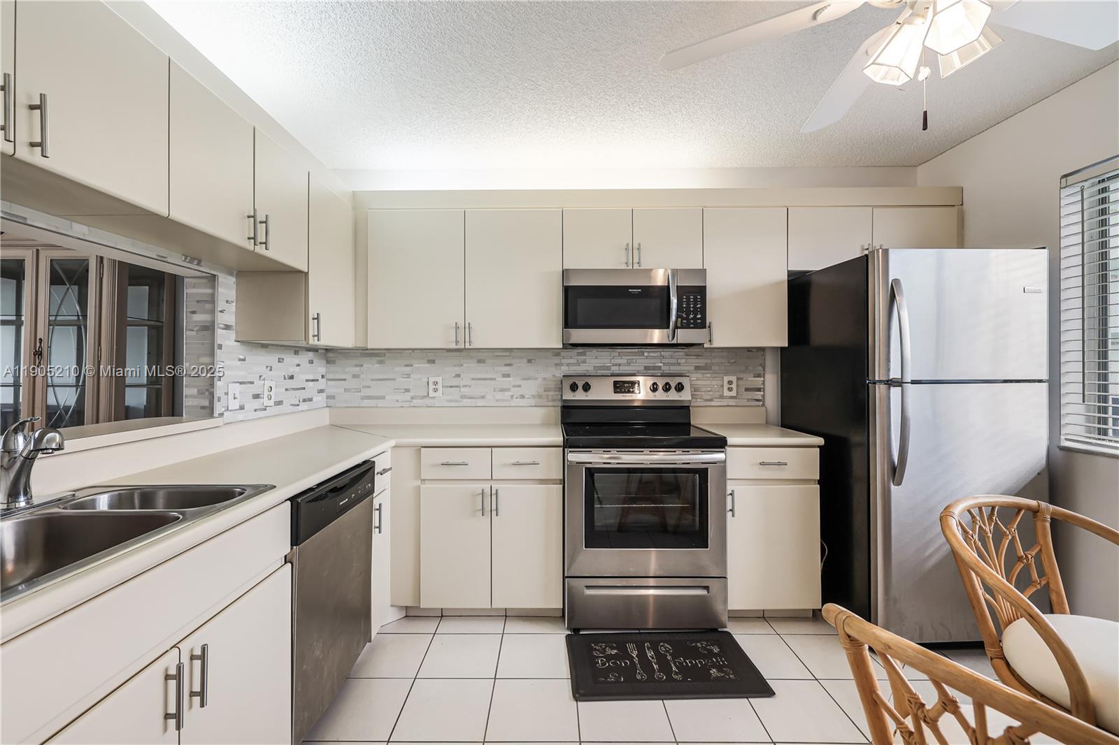 HAMLET AT POINCIANA CONDO - Residential