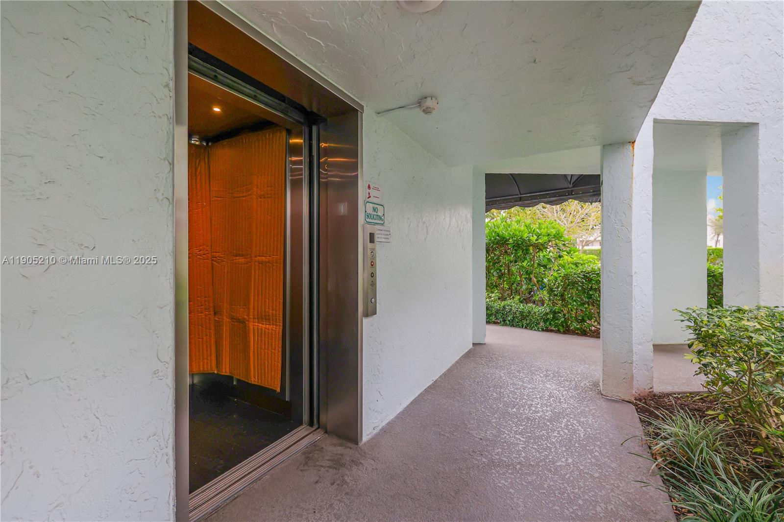 HAMLET AT POINCIANA CONDO - Residential