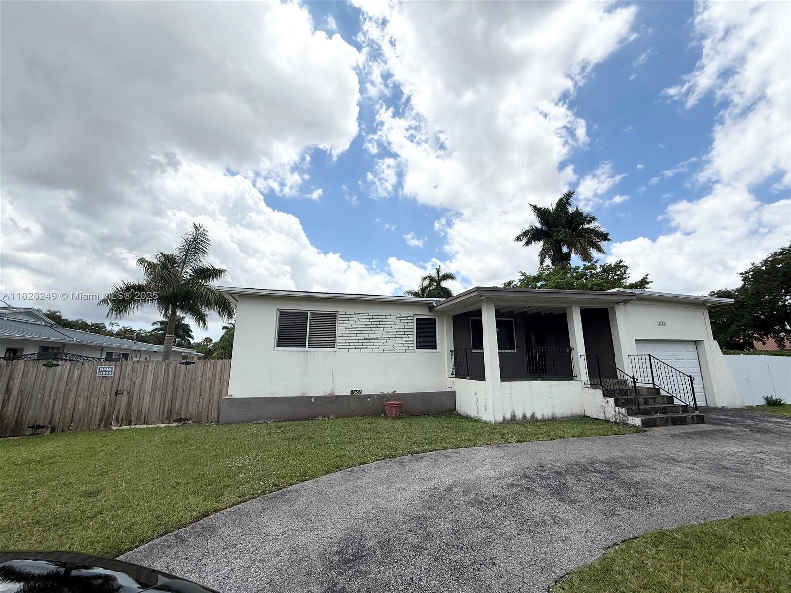 8480 SW 2nd St 0