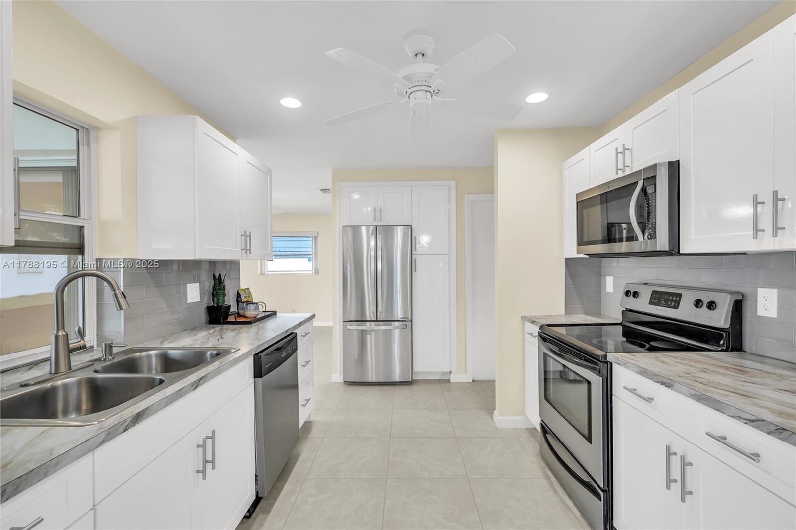 Property for Sale at 1171 Nw 88th Way, Plantation, Miami-Dade County, Florida - Bedrooms: 2 
Bathrooms: 2  - $354,000