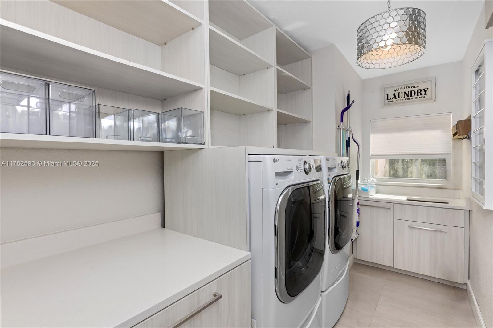 LONG LAKE RANCHES - Residential