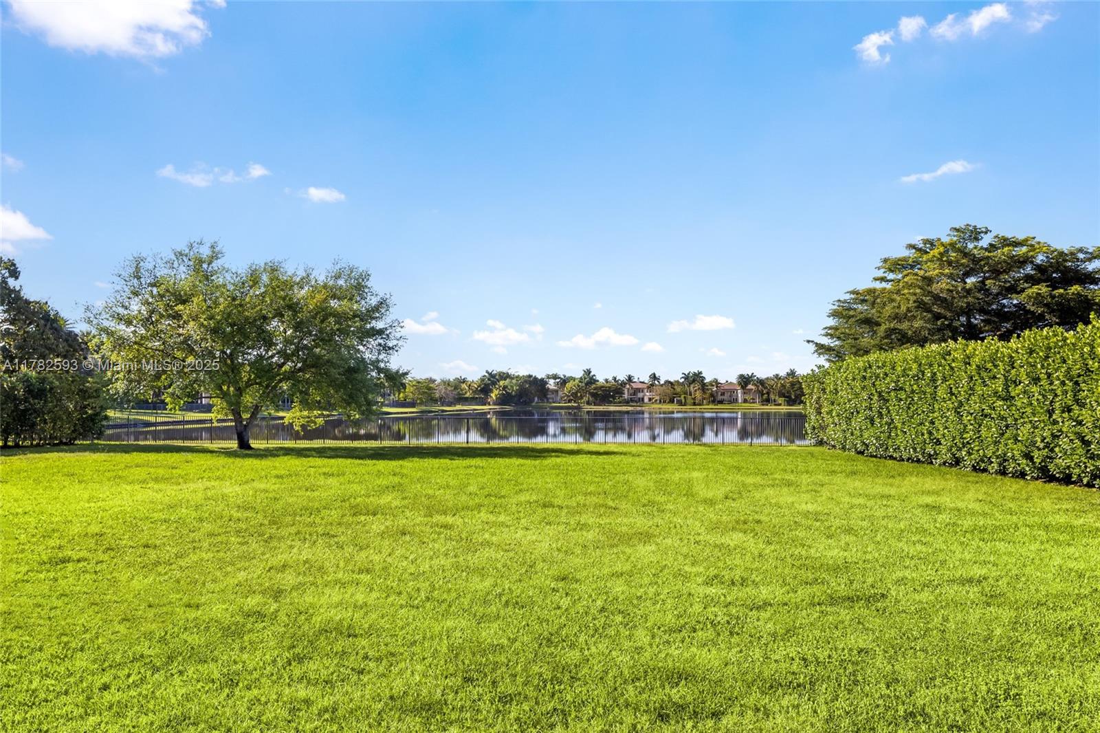 LONG LAKE RANCHES - Residential