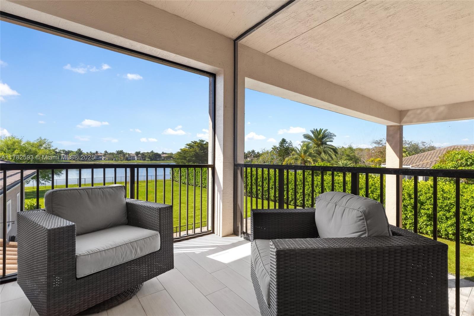 LONG LAKE RANCHES - Residential