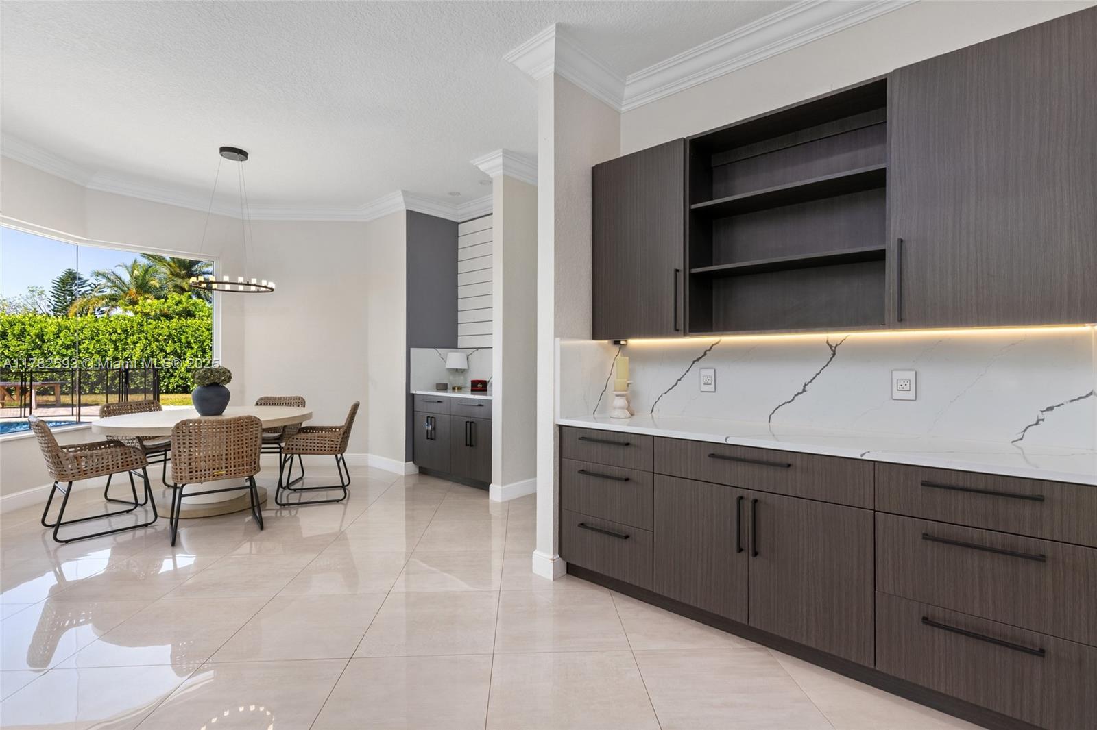 LONG LAKE RANCHES - Residential