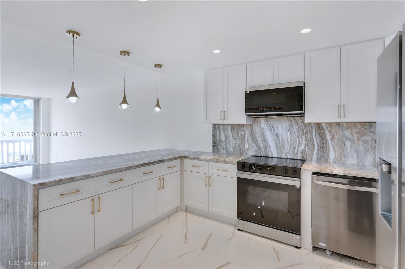 View photos, virtual tours, details... 3570 S Ocean Blvd 711