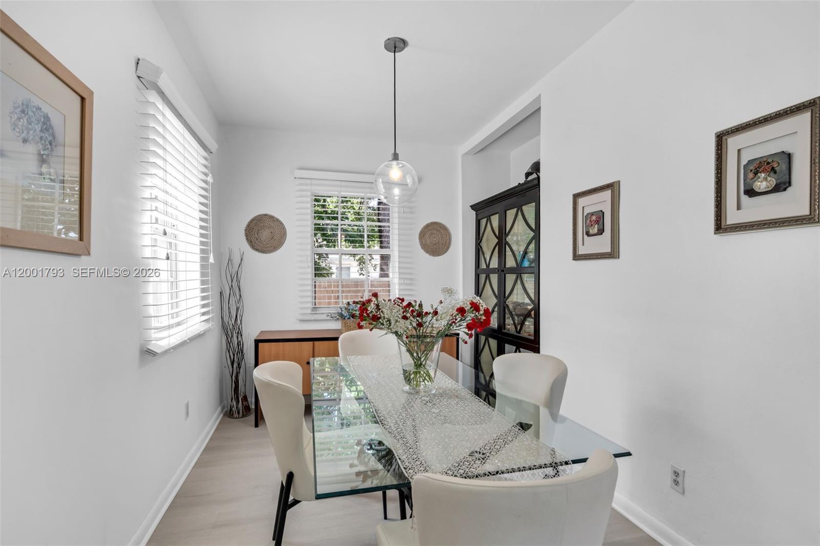 PINEMOUNT - Residential