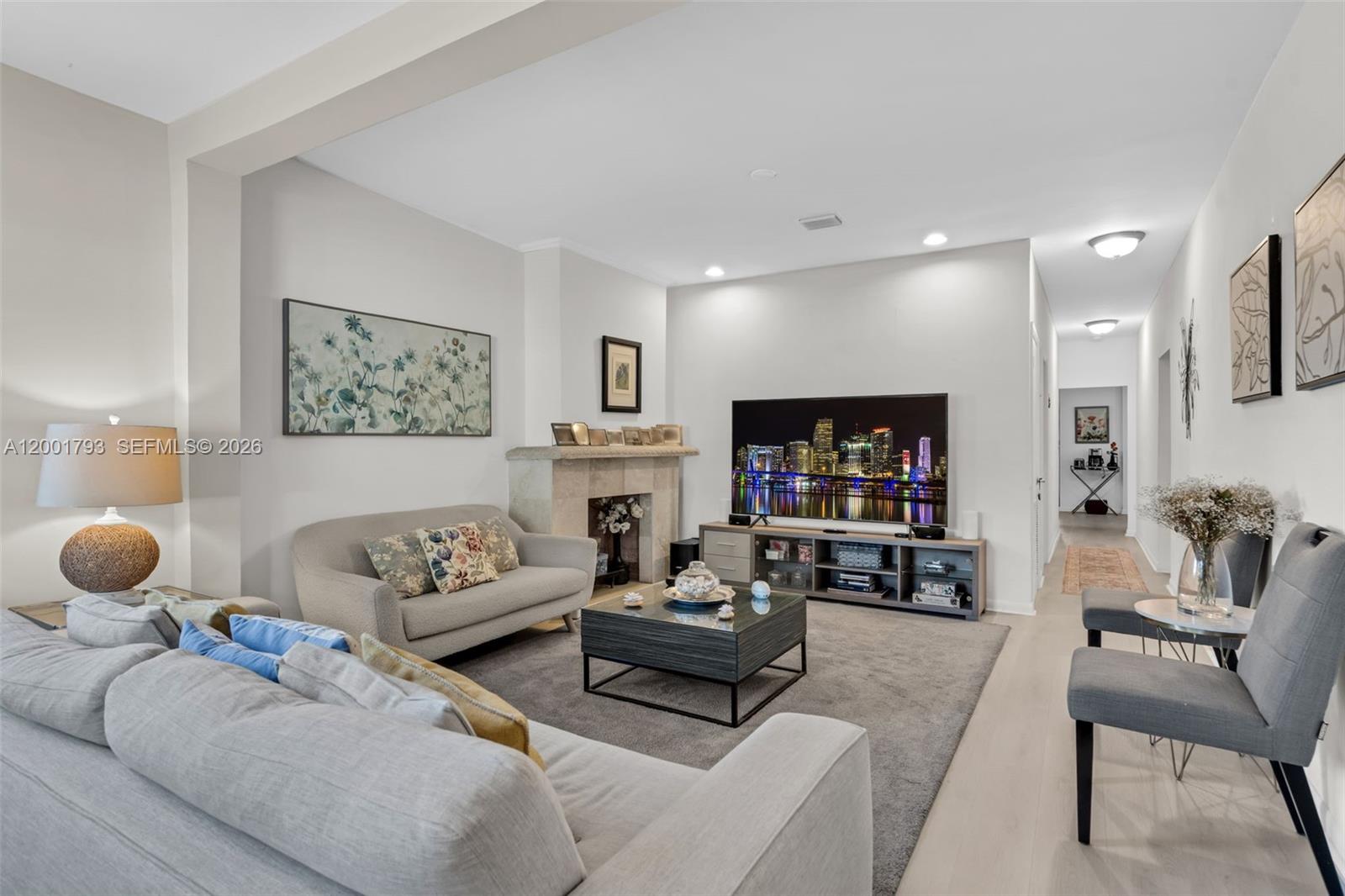 PINEMOUNT - Residential