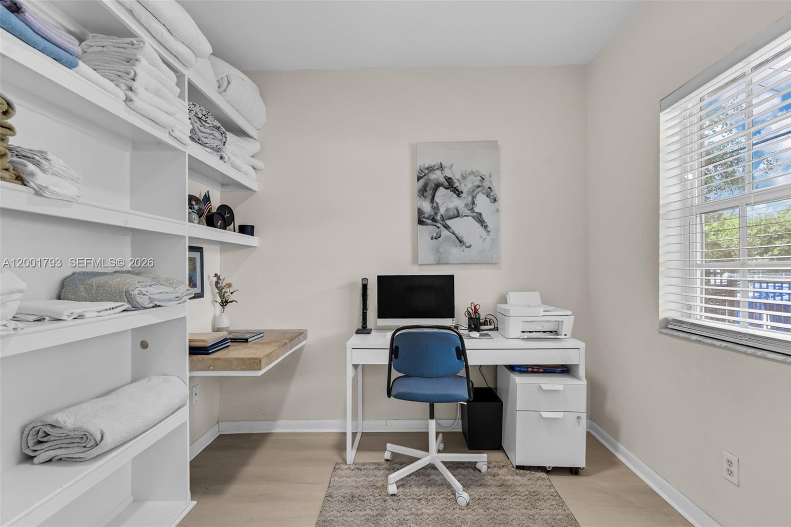 PINEMOUNT - Residential