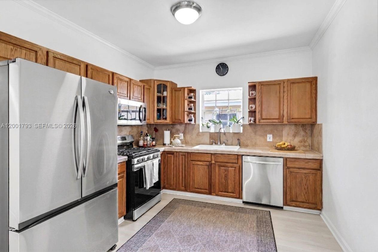 PINEMOUNT - Residential