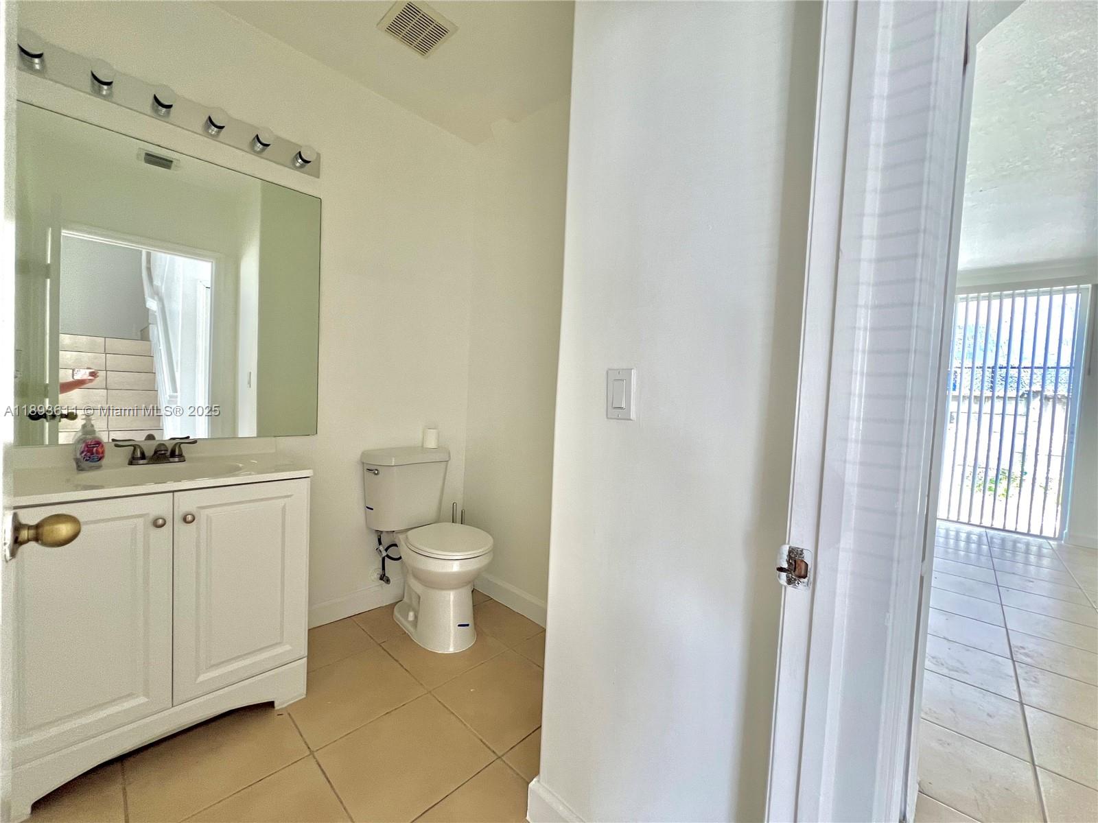 SHOMA HOMES SPLENDIDO CON - Residential Lease