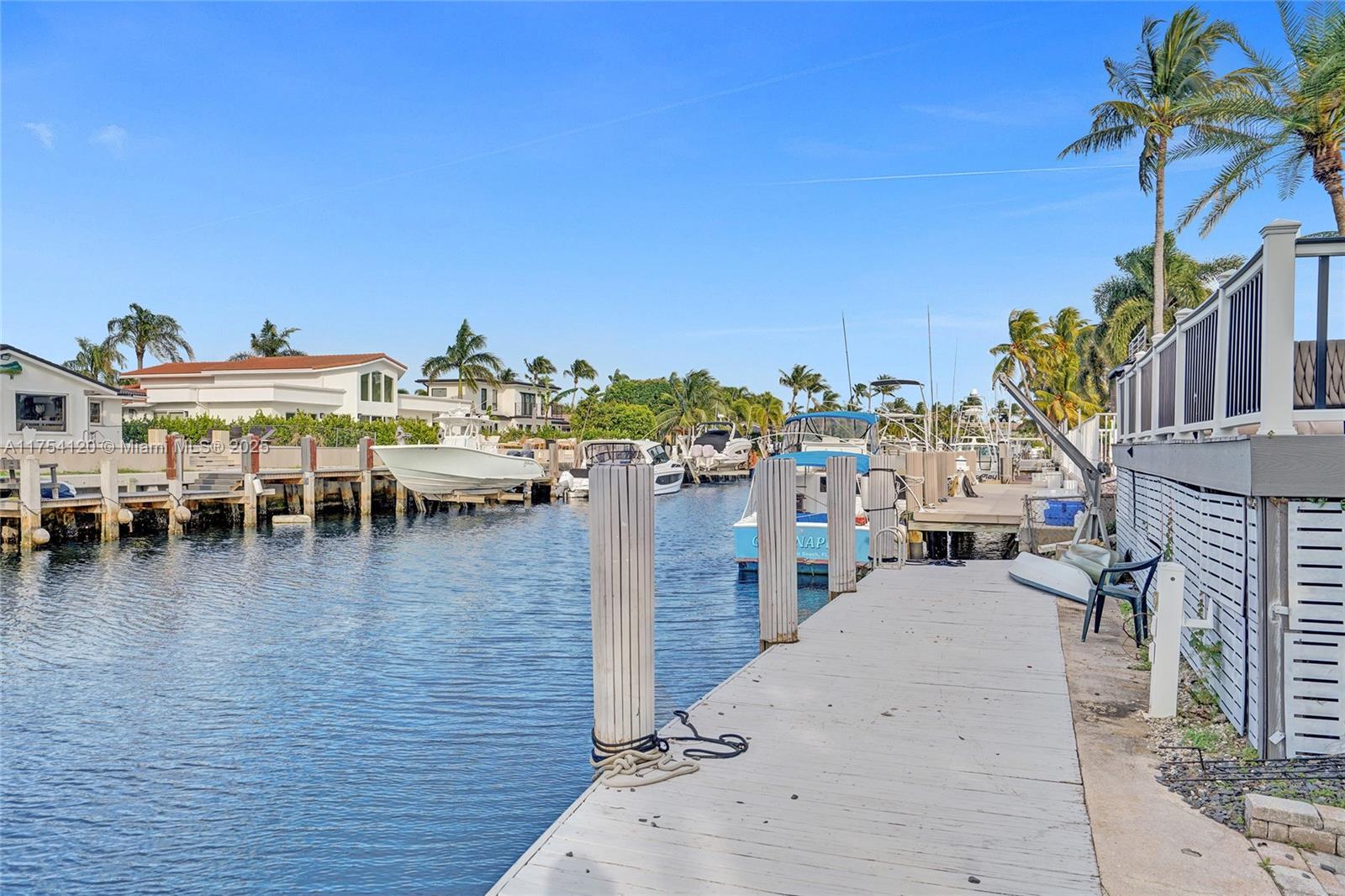 HILLSBORO HARBOR UNIT C - Residential