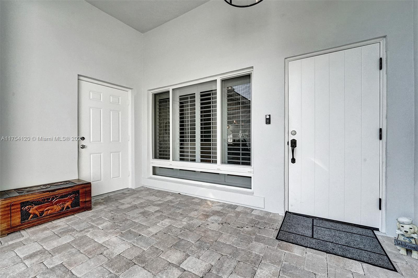 HILLSBORO HARBOR UNIT C - Residential