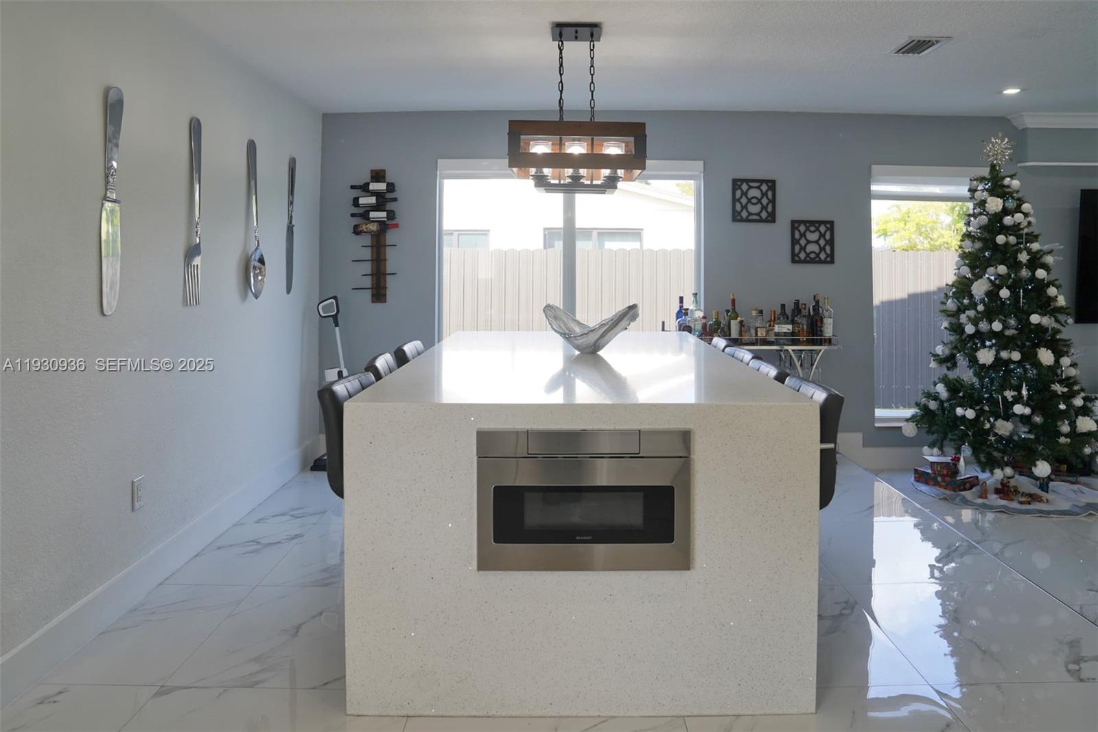 KENDALE LAKES SEC TWO - Residential