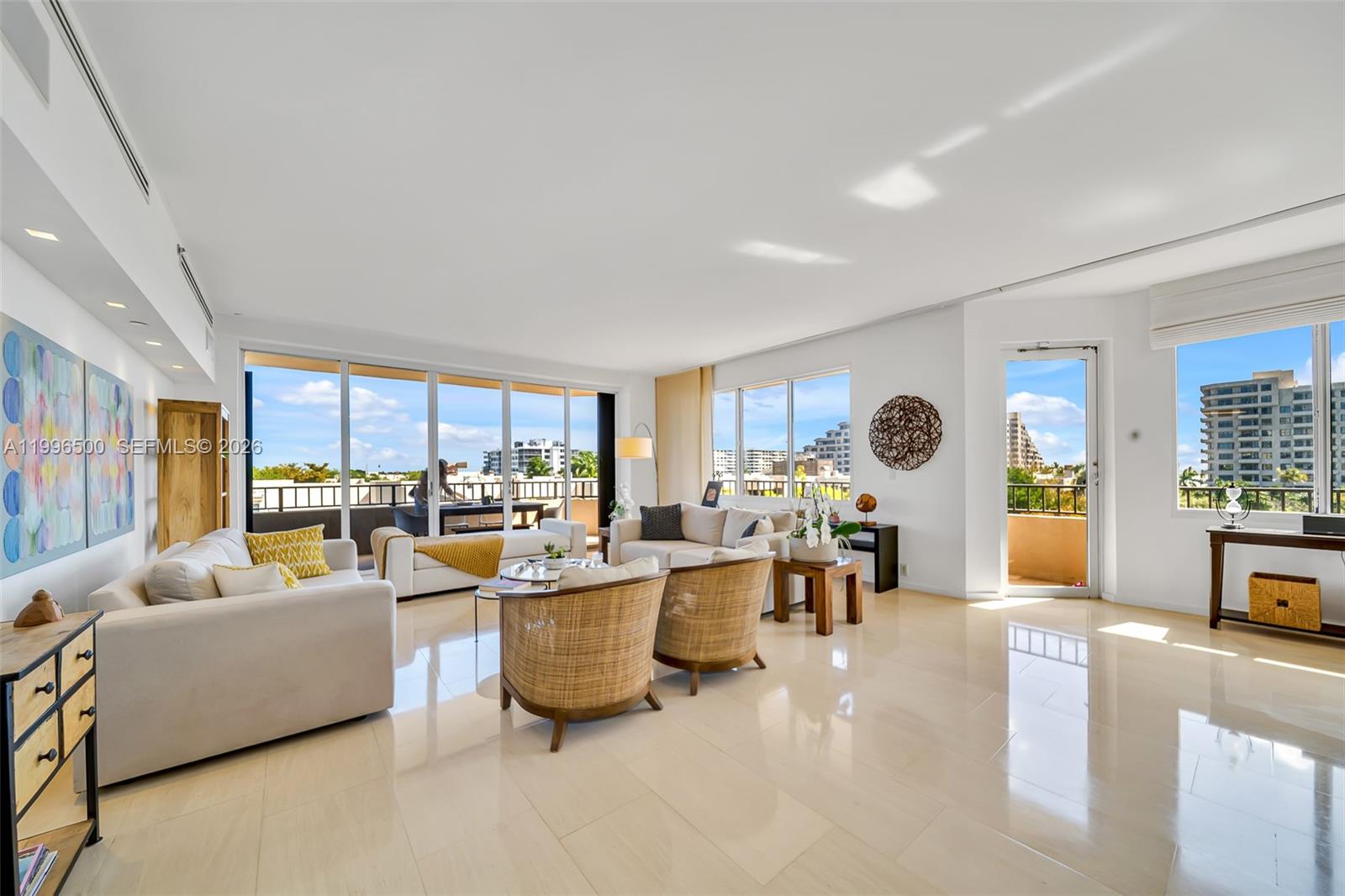 THE EMERALDBAY @ KEY COLO - Residential Lease