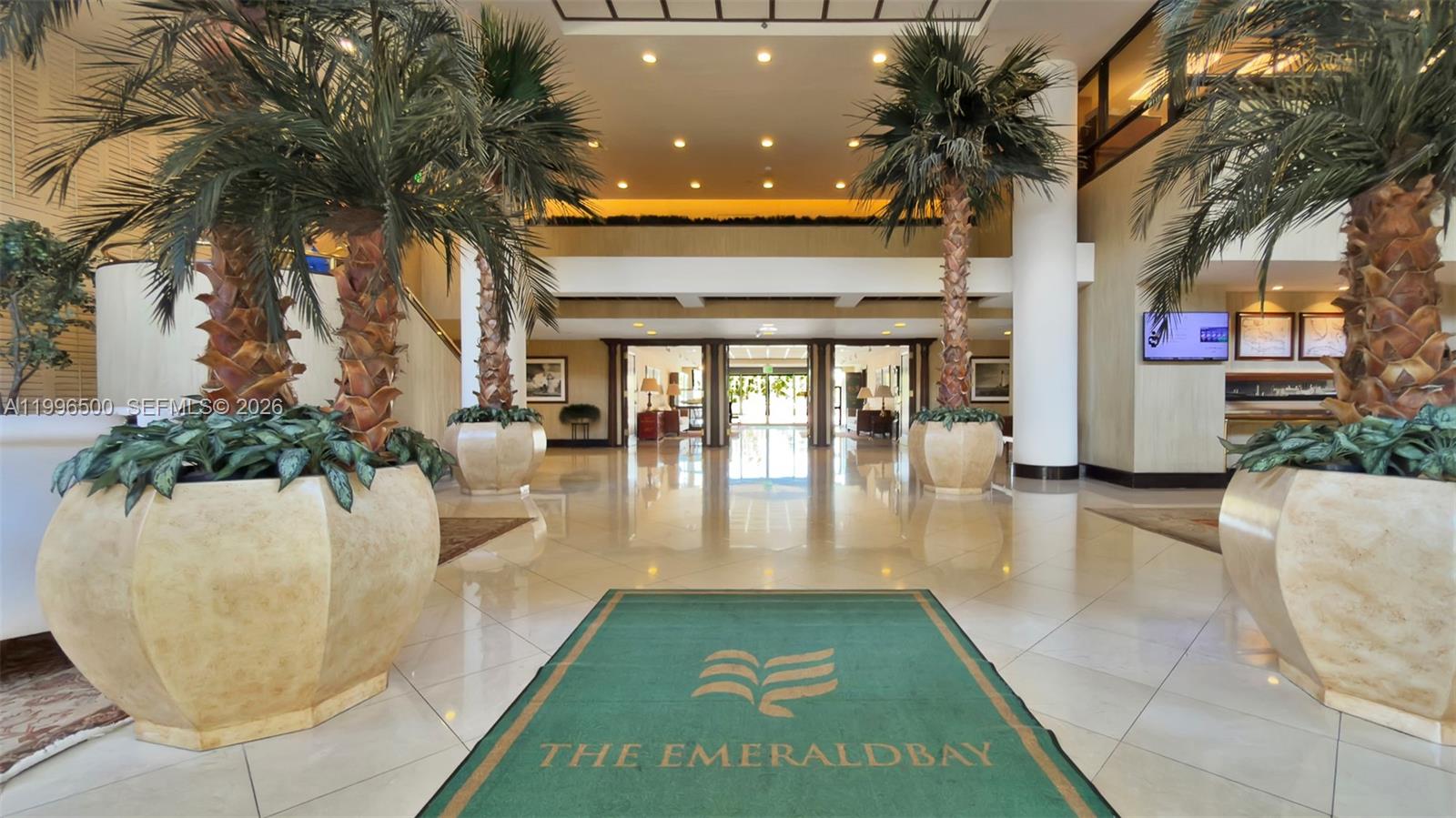 THE EMERALDBAY @ KEY COLO - Residential Lease