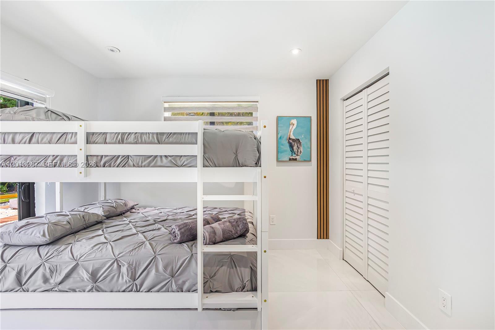 MIAMI LAKES EAGLE NEST SE - Residential