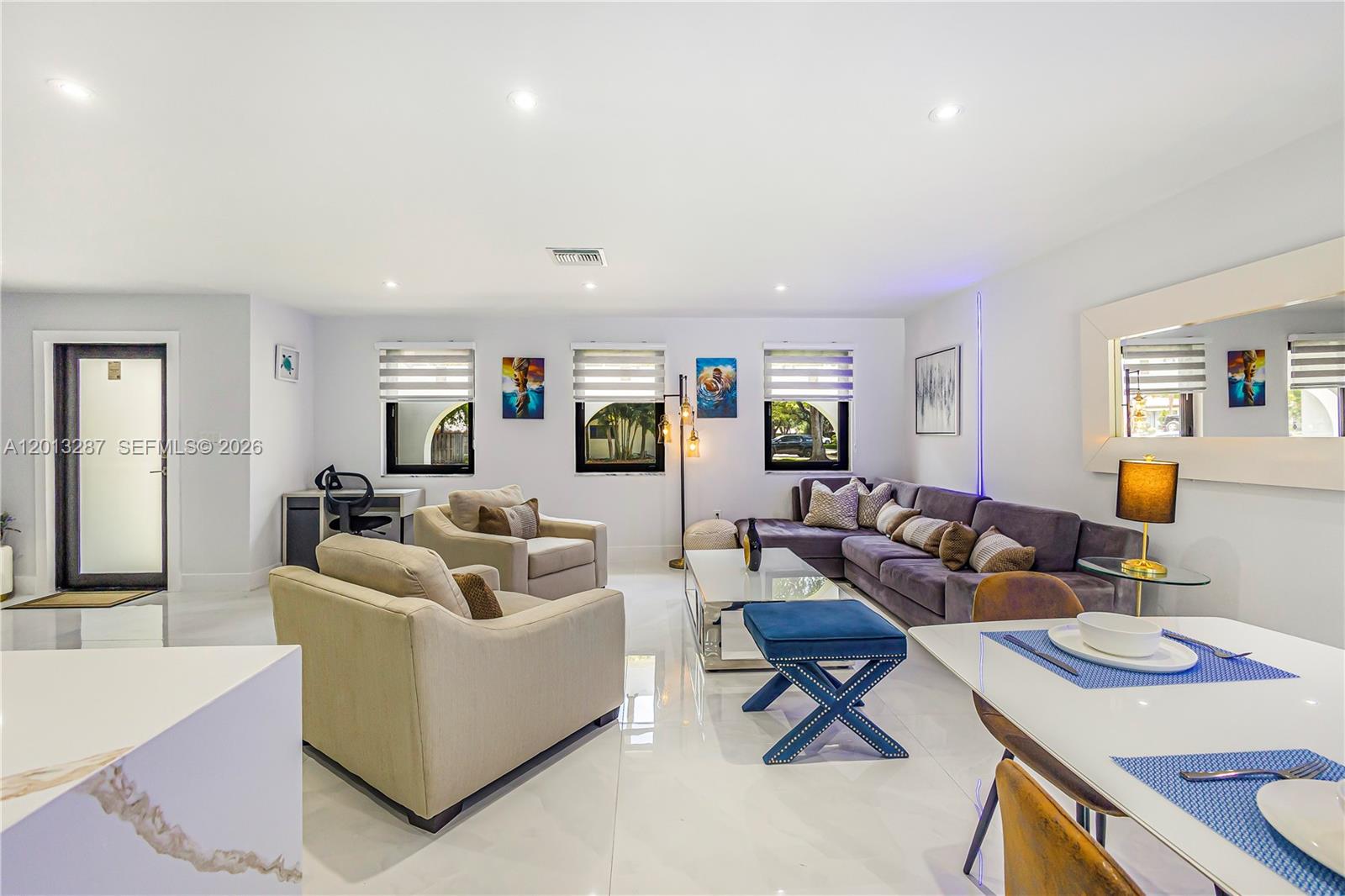 MIAMI LAKES EAGLE NEST SE - Residential
