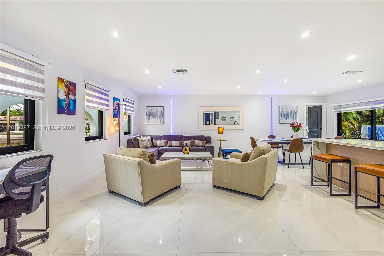 MIAMI LAKES EAGLE NEST SE - Residential