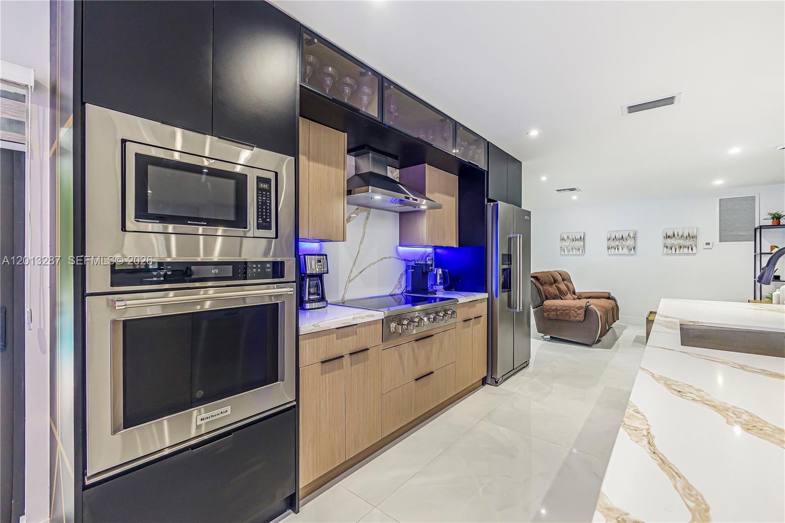 MIAMI LAKES EAGLE NEST SE - Residential