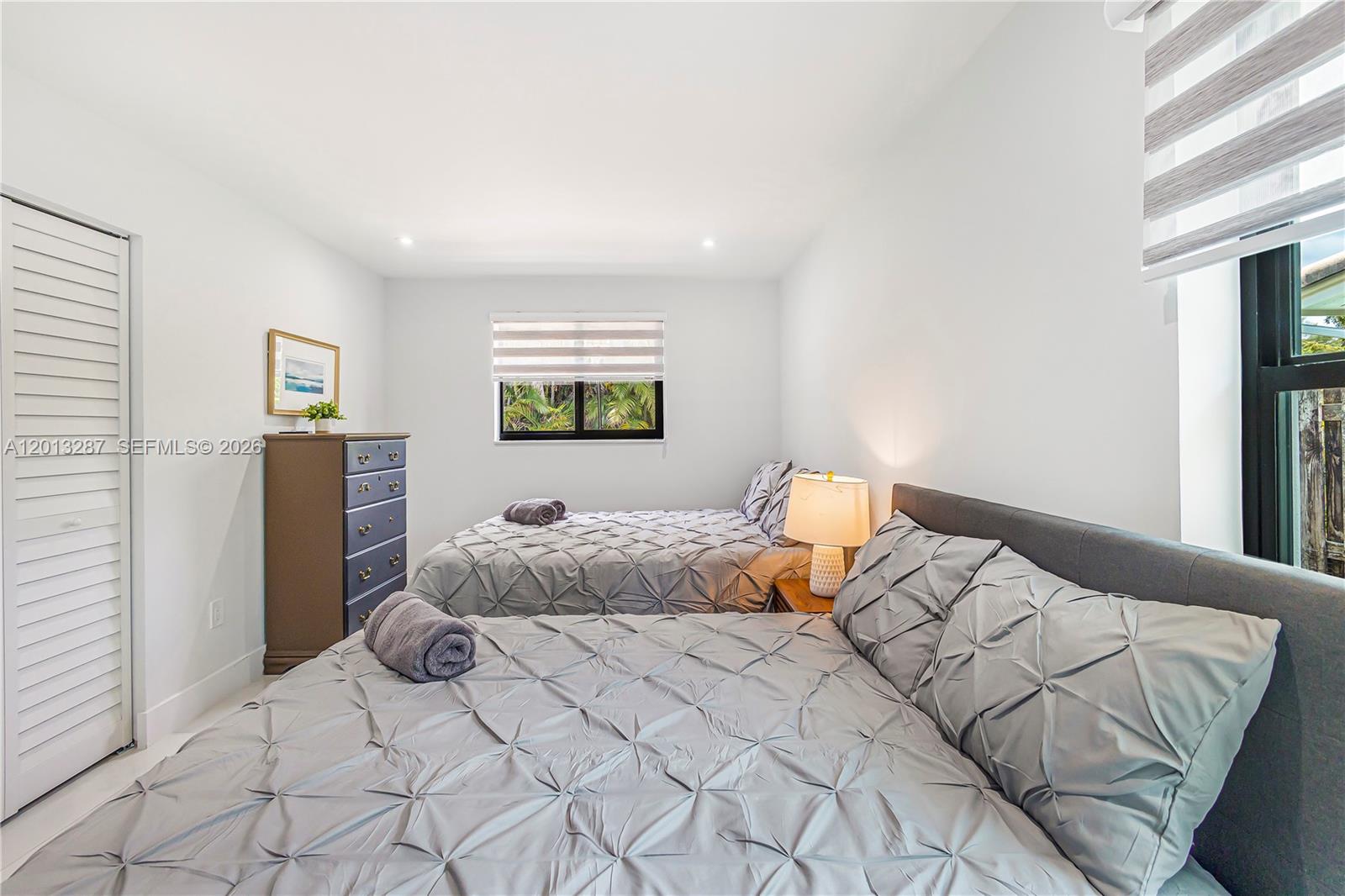 MIAMI LAKES EAGLE NEST SE - Residential